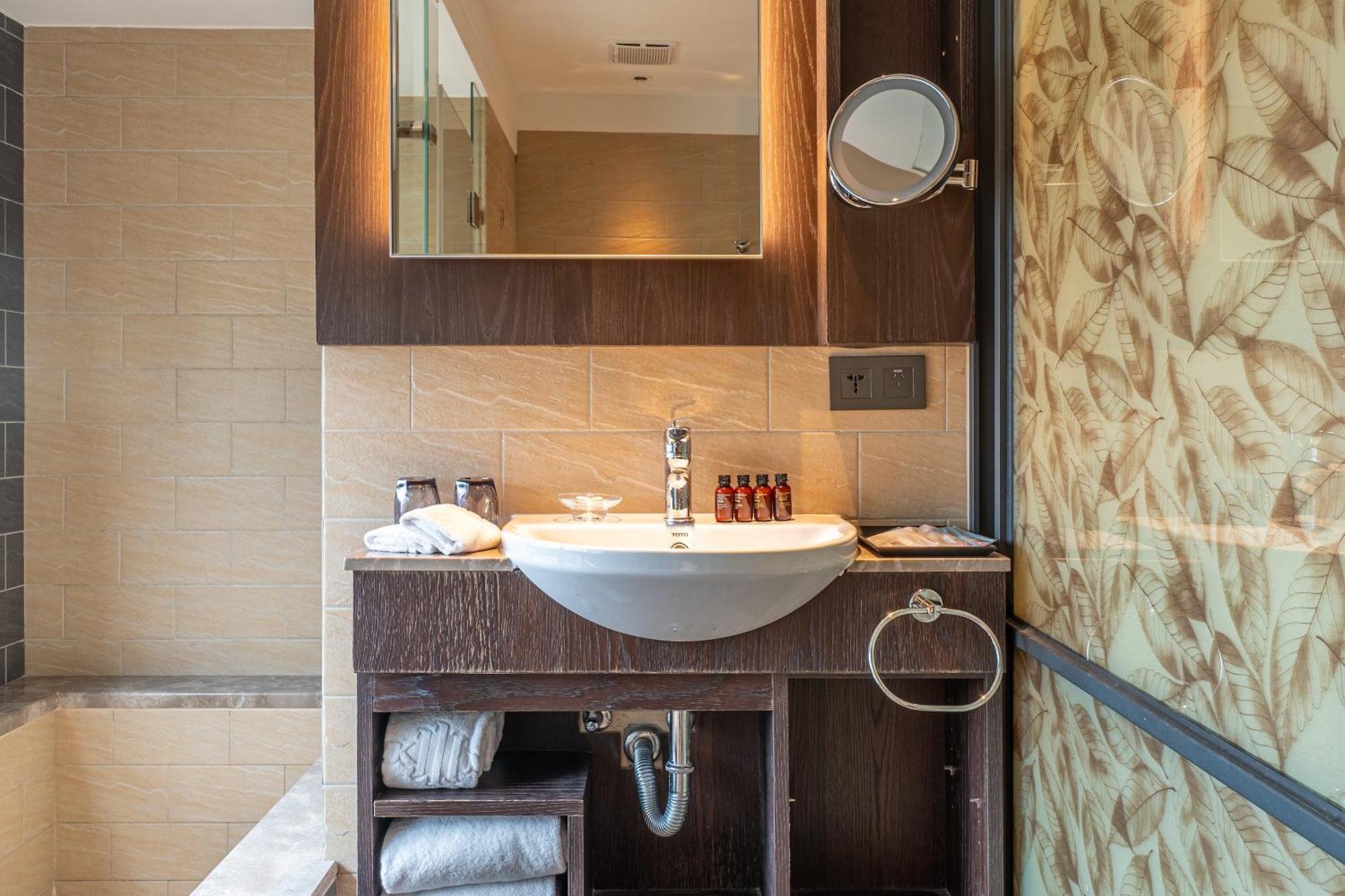 Kilin Hotel, Цзяоси Экстерьер фото